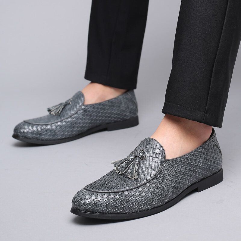 Heren Ademend Comfy Bottom Weave Vintage Kwastje Puntige Teen Slip On Business Casual Schoenen