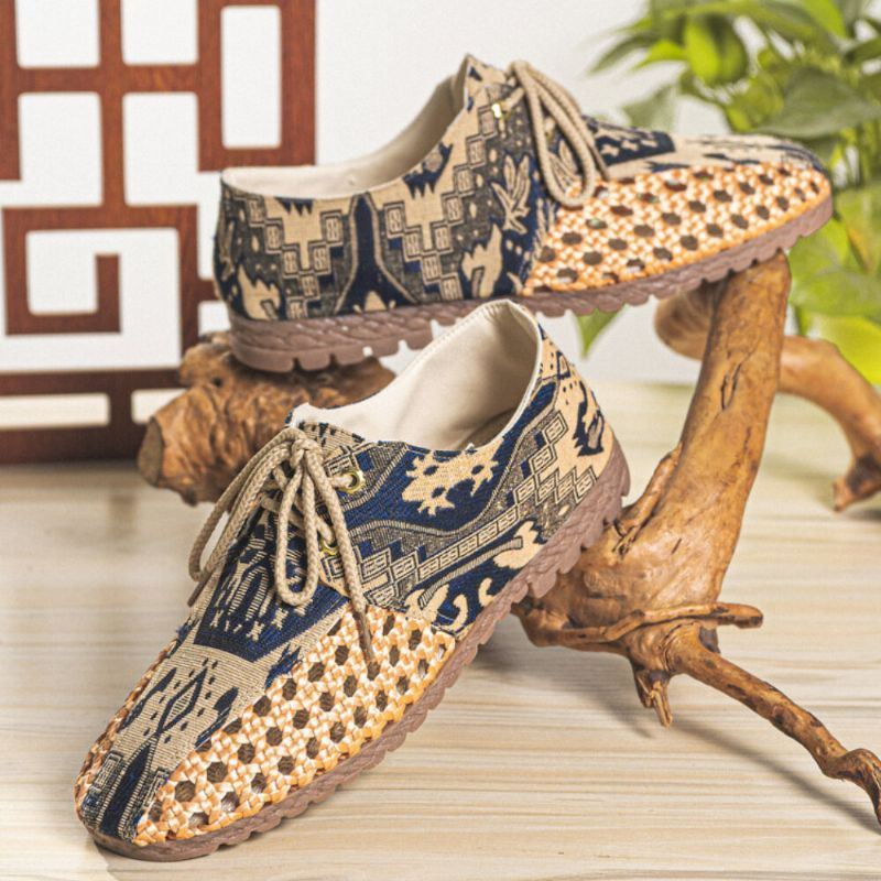 Heren Hollow Out Geweven Ademend Antislip Chinese Stijl Patroon Casual Canvas Schoenen