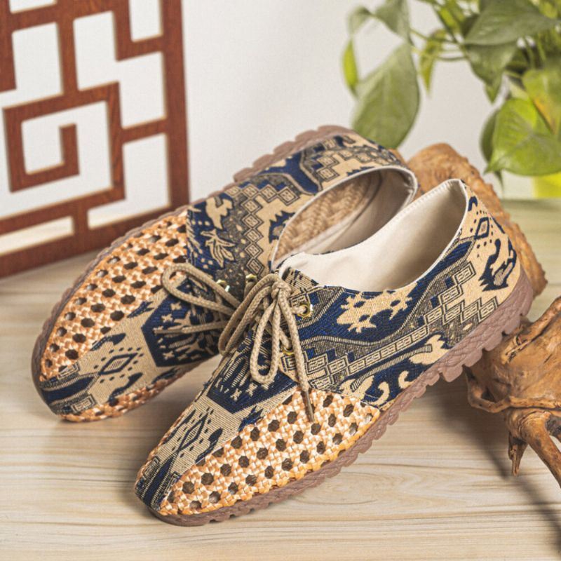 Heren Hollow Out Geweven Ademend Antislip Chinese Stijl Patroon Casual Canvas Schoenen