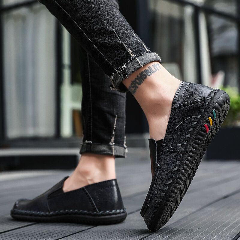 Heren Pure Kleur Zacht Leer Antislip Brede Fit Casual Slip-on Hand Stiksels Schoenen