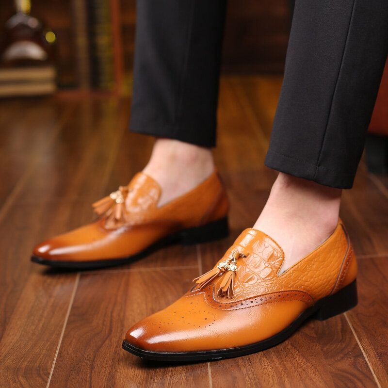 Heren Brogue Kwastje Decor Jurk Loafers Slip Op Zakelijke Casual Formele Schoenen