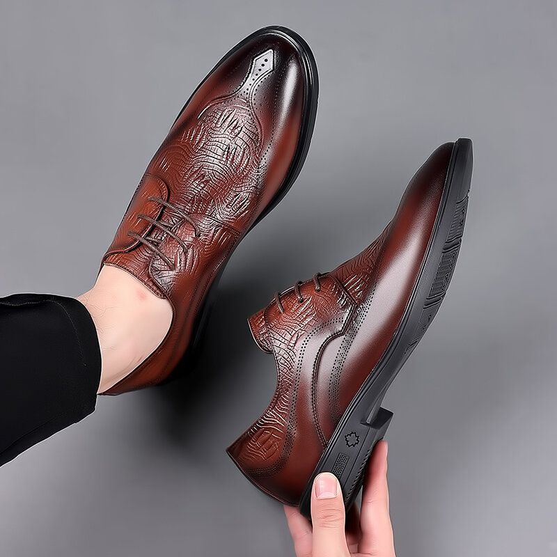 Heren Brogue Reliëf Lace Up Zakelijke Jurk Oxfords Schoenen