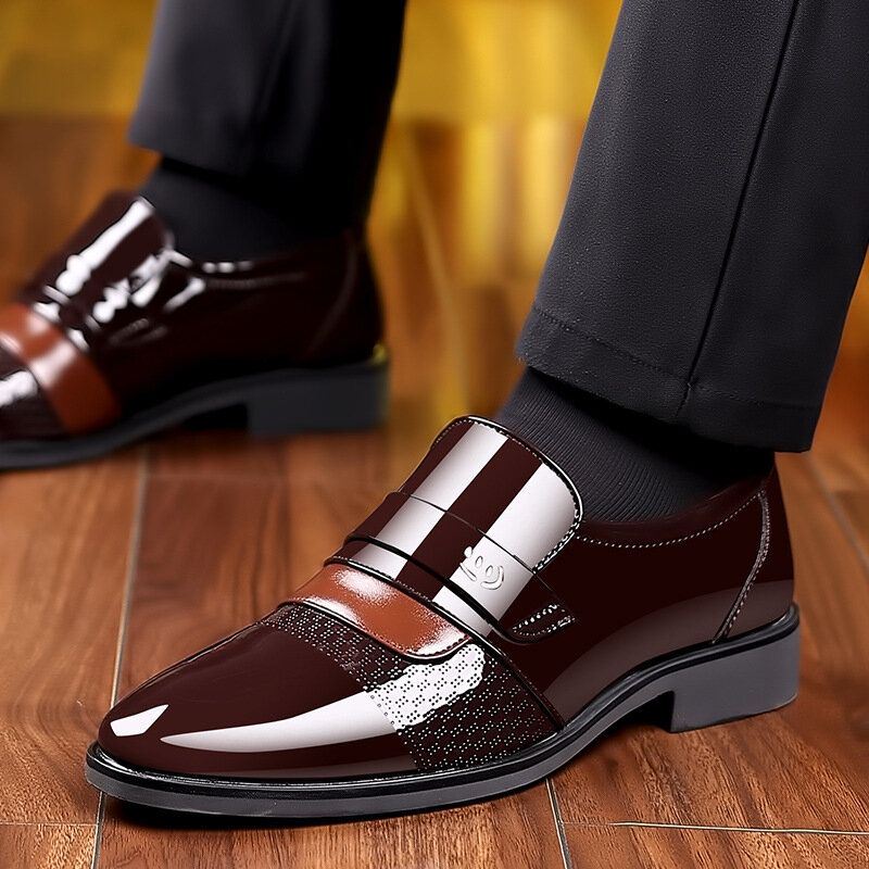 Heren Korte Puntige Teen Antislip Splicing Slip On Business Dress Shoes