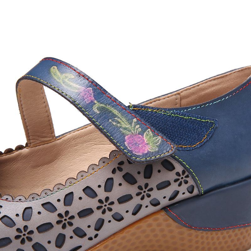 Dames Retro Leren Bloemen Uitsparingen Ronde Neus Reliëf Bloemen Hool Loop Wedges Pumps