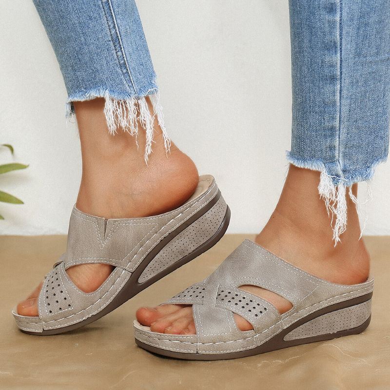 Dames Uitgeholde Open Teen Effen Kleur Comfortabele Zomer Dagelijks Casual Wedge Sandalen