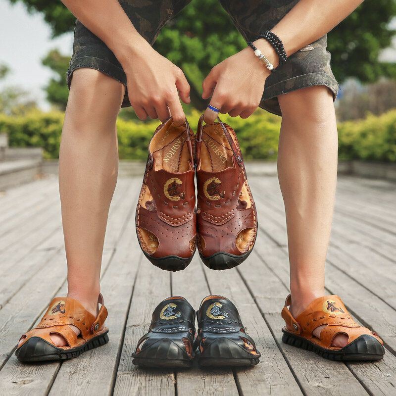 Heren Echt Leer Ademende Uitgeholde Zachte Zool Strand Sandalen