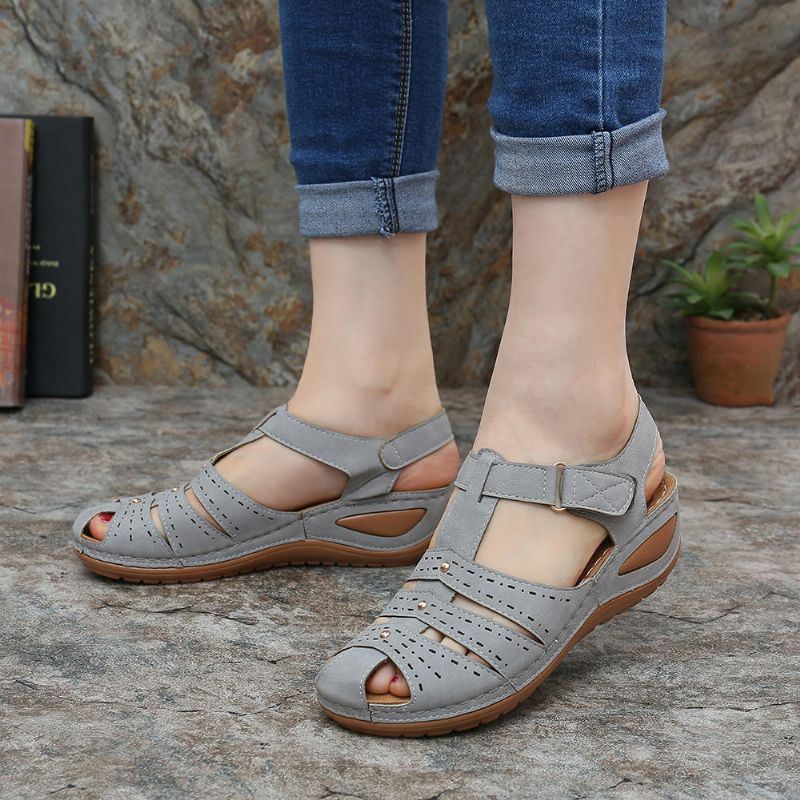 Lichtgewicht Rivet Gladiator Hook Loop Soft Sandalen Voor Dames