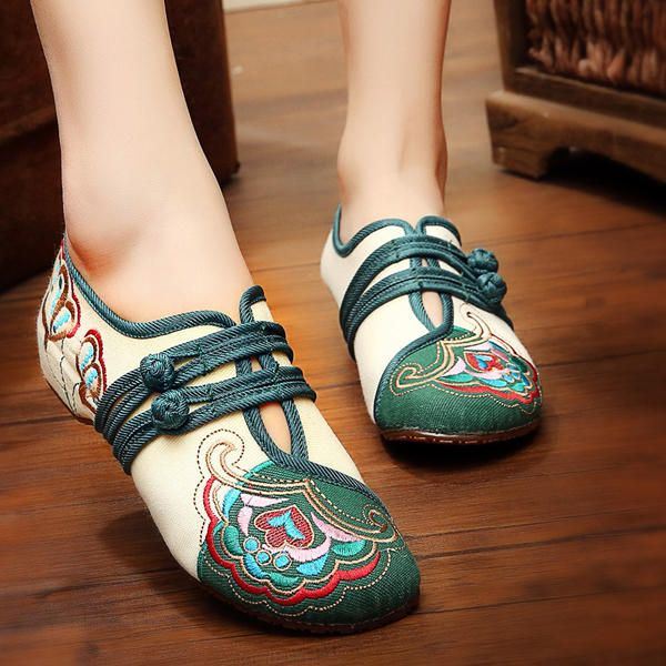 Chinese Geborduurde Bloem Mary Janes Gesp Casual Platte Loafers