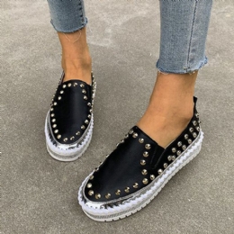 Dames Stijlvolle Klinknagel Solide Comfortabele Voering Zachte Bodem Platte Casual Loafers Schoenen